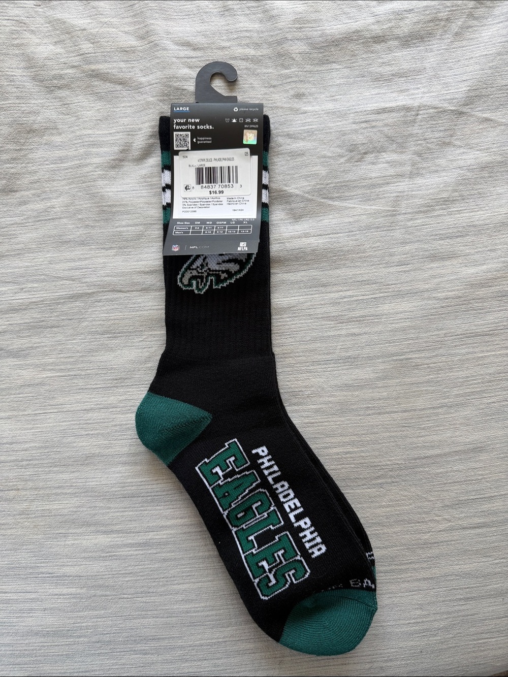 NWT NFL Black & Green Philadelphia Eagles Crew Socks - Picture 2 of 3